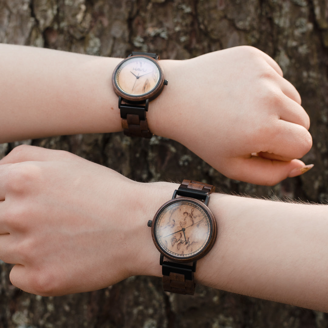 Aava (42 mm)
Crafted from Finnish Curly Birch