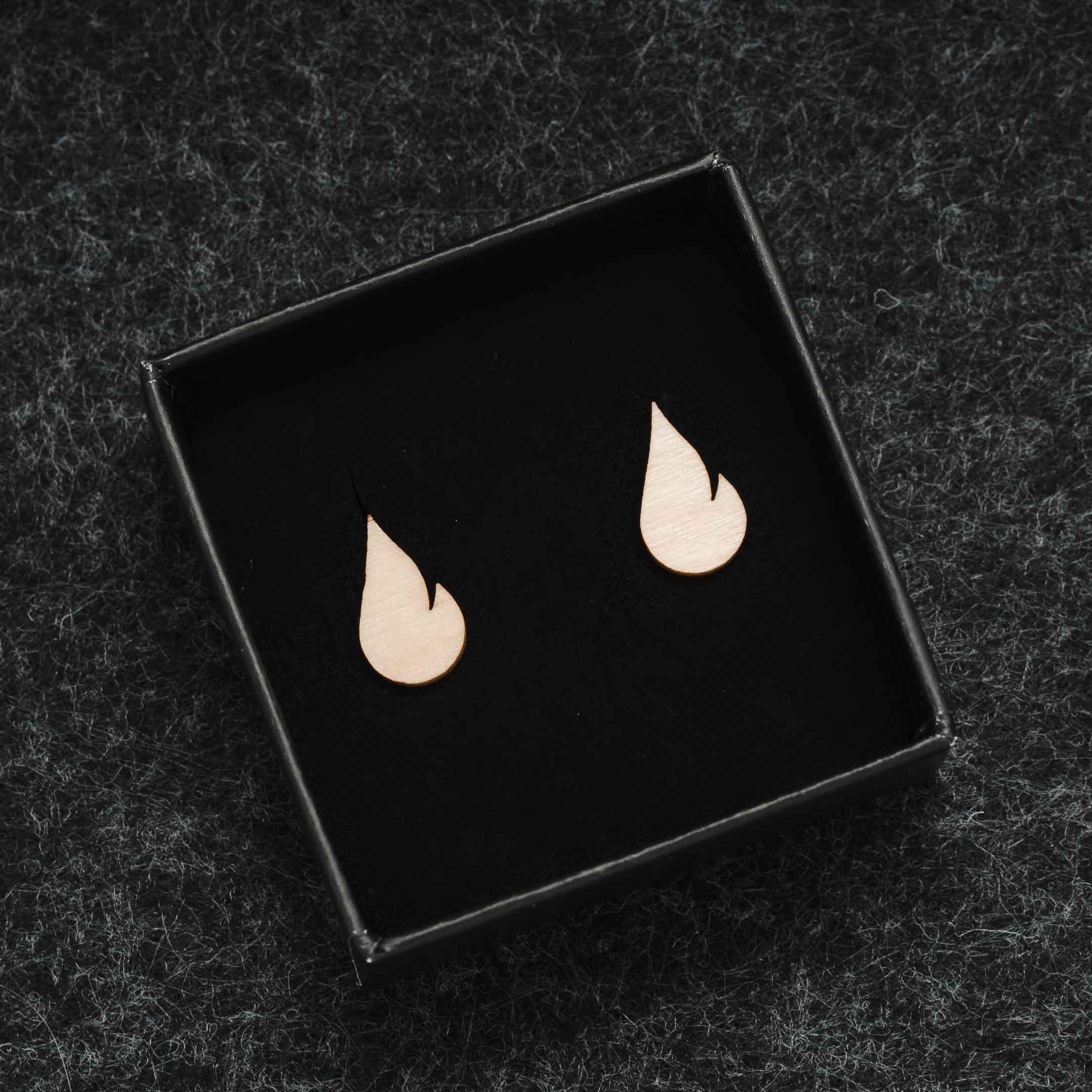 Wooden earrings - Roihu