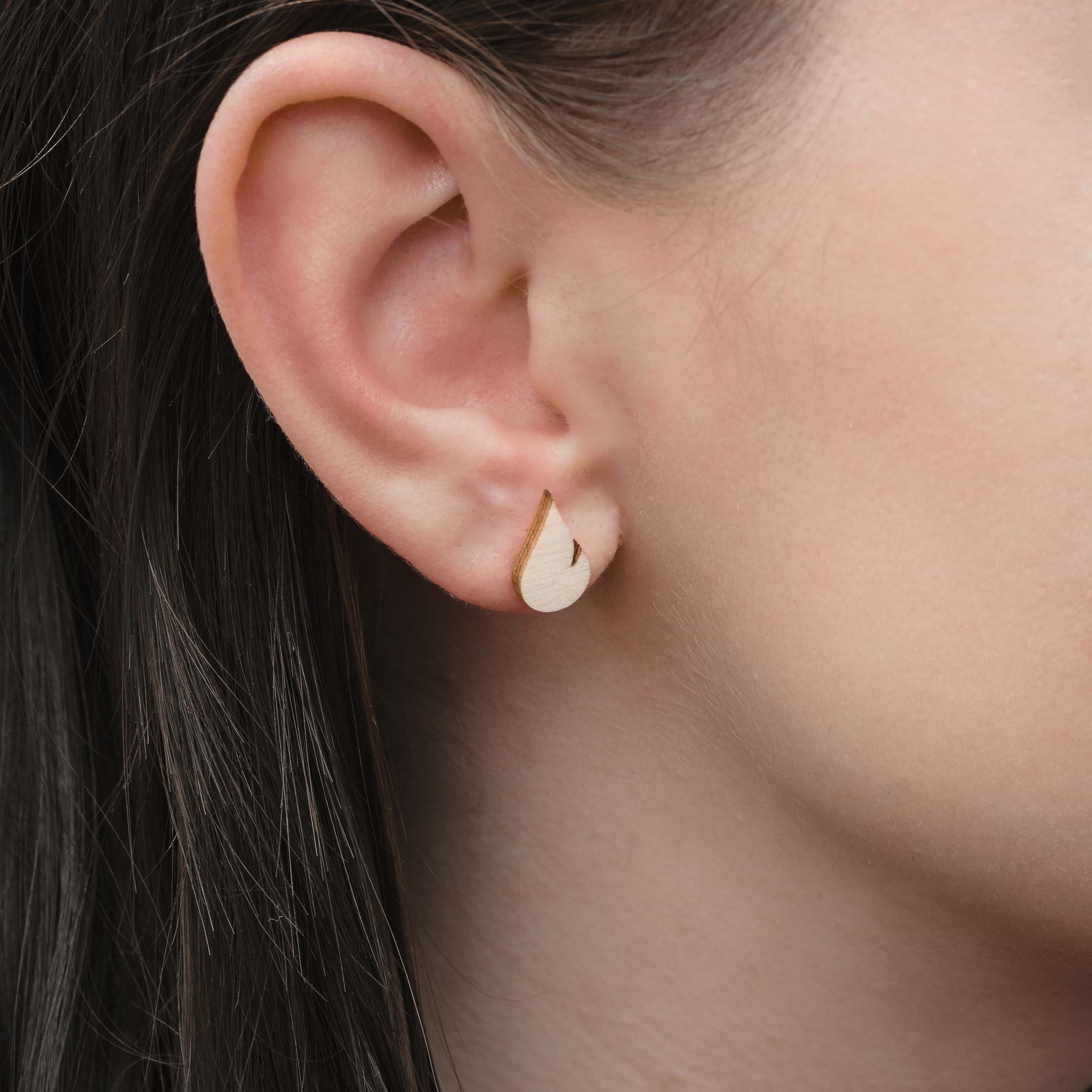 Wooden earrings - Roihu