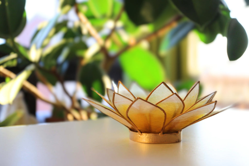 Capiz Tealight Candle Holder | Lotus - Large - Yellow/Natural