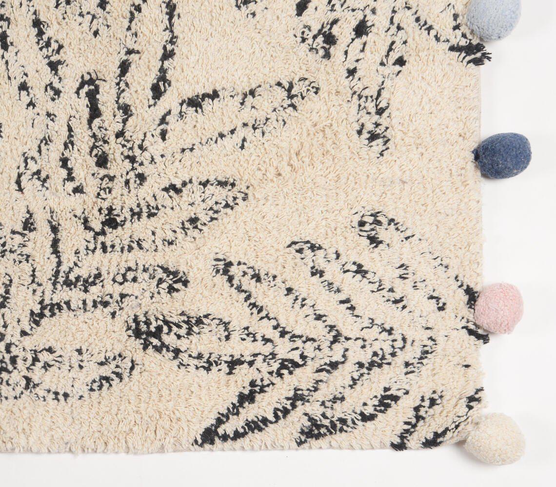 Hand Tufted Leaf Pattern Bath Mat, 75 x 50 cm
