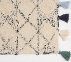 Hand Tufted & Tasseled Geometric Pattern Bath Mat, 75x50cm