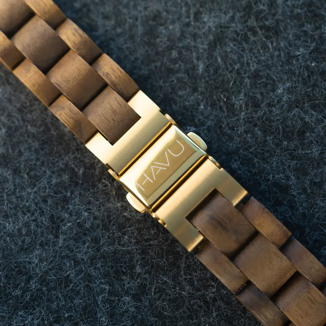Revontuli - Women's wristwatch (32mm) Walnut Tree
