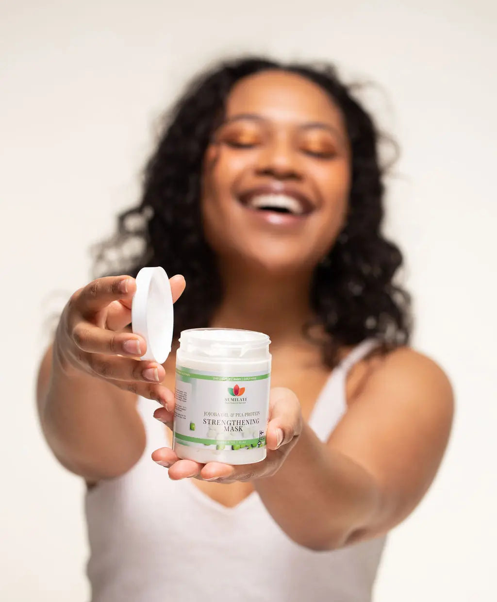 Mascarilla capilar fortalecedora con proteínas Sumilayi 250 ml